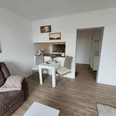 Scharbeutz, 1 Raum Fewo Mit Sonnigem Balkon, Ruhig Und Zentral Apartment *